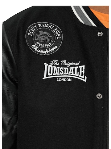 LONSDALE Övergångsjacka 'Ocford' i svart