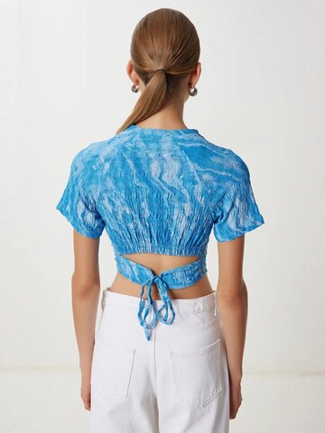 Camicia da donna 'Blusen' di Happiness İstanbul in blu