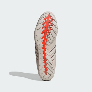 ADIDAS ORIGINALS - Zapatillas deportivas bajas 'Adiracer Lo Audi Revolut F1 Team' en blanco