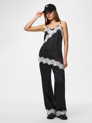 PIECES Top 'PCARIEL' – černá