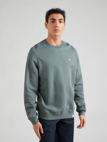 Coupe regular Sweat-shirt Iriedaily en vert : devant