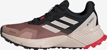 ADIDAS TERREX - Zapatos bajos 'Soulstride' en rosa: frente