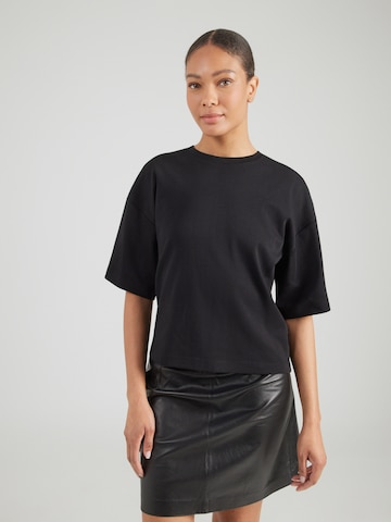 s.Oliver Тениска в черно: отпред