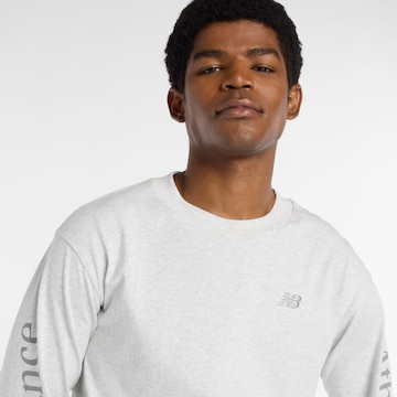 new balance Sweatshirt 'Athletics Classic' in Grijs