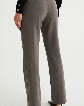 WE Fashion Regular Pants in Grey