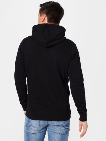 Petrol Industries - Sudadera con cremallera 'Essential' en negro