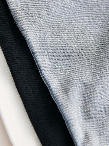 T-Shirt Next en gris