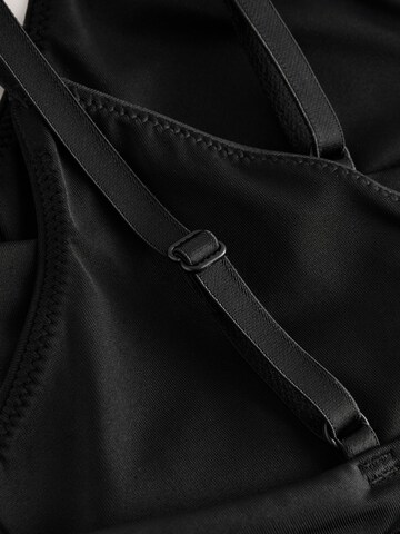Next Triangle Bra in Black