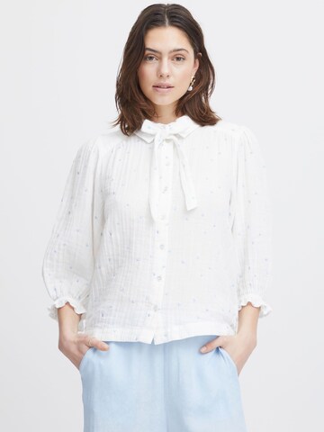 Atelier Rêve Blouse 'Camilo' in White: front