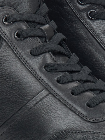 Estro Boots '411085' in Black