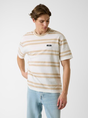 GUESS Shirt in White: front