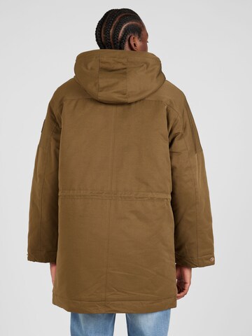 Parka d’hiver 'DANIEL' MUSTANG en vert