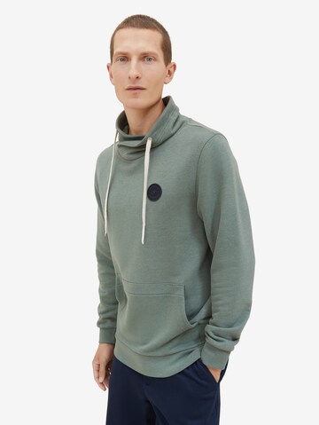 TOM TAILOR Sweatshirt i grön