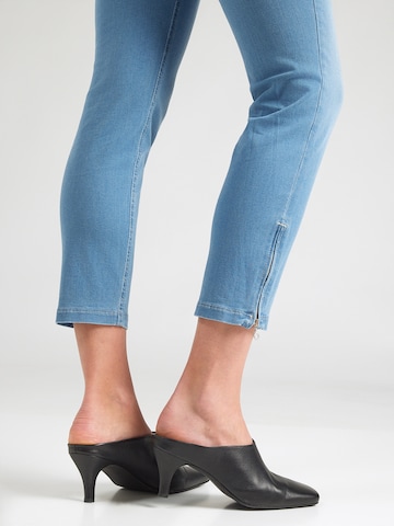 MAC Úzky strih Džínsy 'Dream Chic' - Modrá