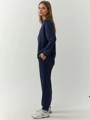 Effilé Pantalon Hiccup en bleu