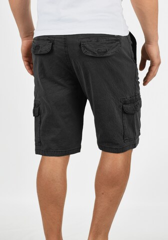 INDICODE JEANS Regular Cargoshorts 'Frances' in Schwarz