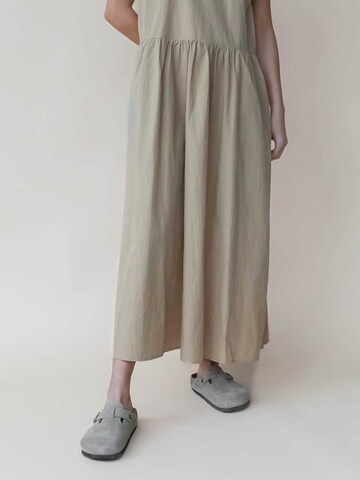 STUDIO FEDER Zomerjurk in Beige