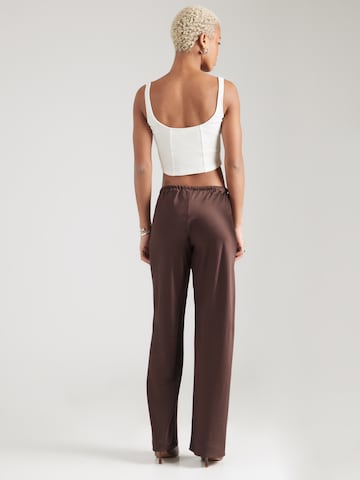 Regular Pantalon & Other Stories en marron