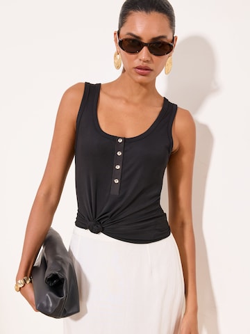 Lipsy - Top en negro