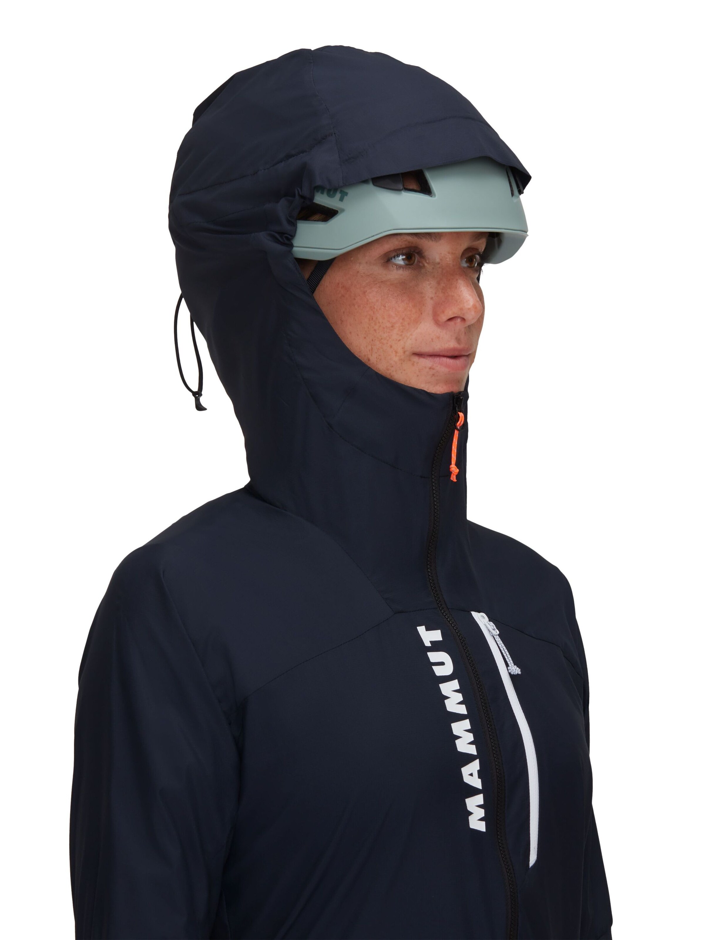 MAMMUT Outdoor Jacket in Black