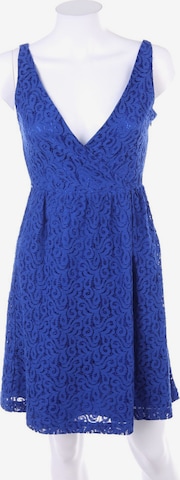 KIOMI Dress in XS in Blue: front