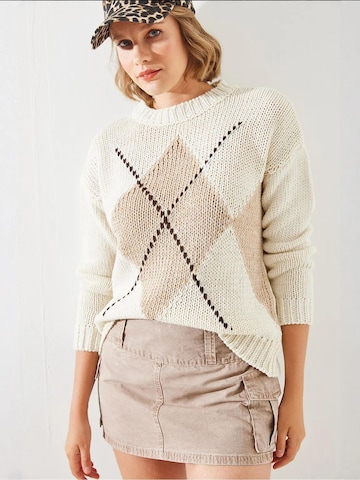 Bianco Lucci Trui in Beige