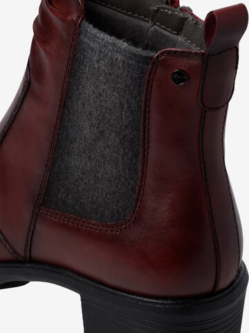 TAMARIS Chelsea boots in Rood