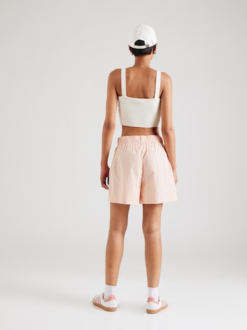 TOPSHOPLoosefit Hlače - crvena boja