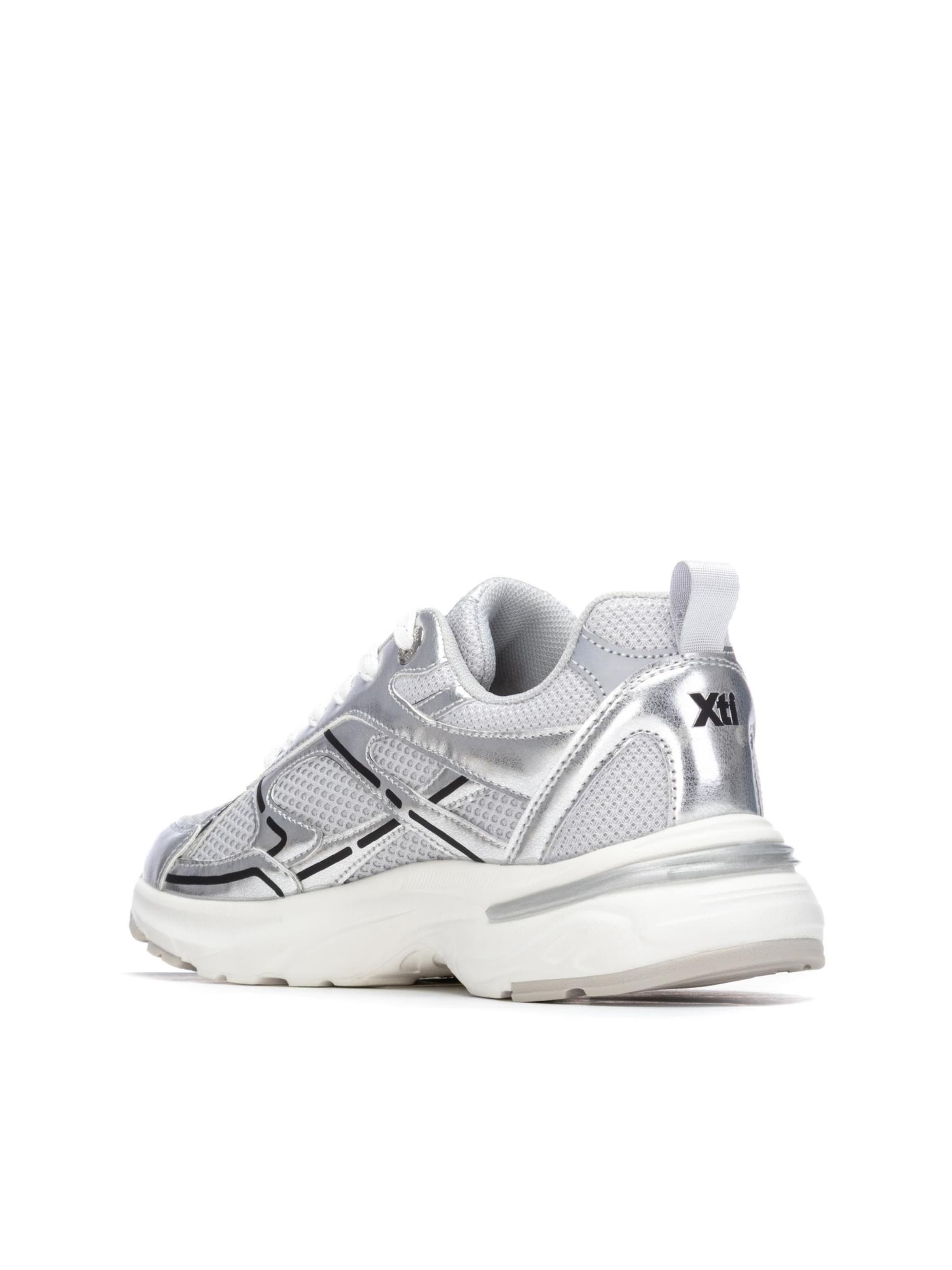 Xti Sandals in Silver