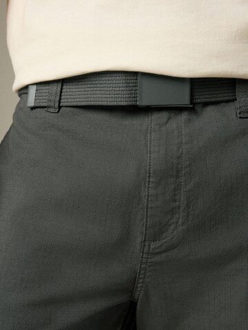 regular Pantaloni cargo di Next in grigio