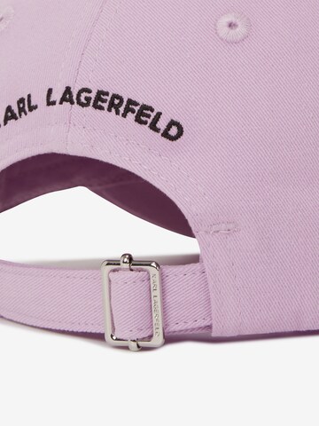 purpurinė Karl Lagerfeld Kepurė 'Ikonik'