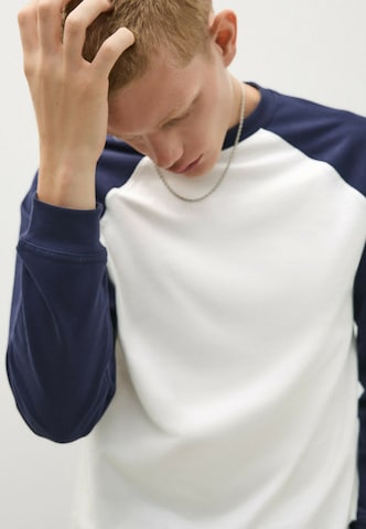 Maglietta di Bershka in blu