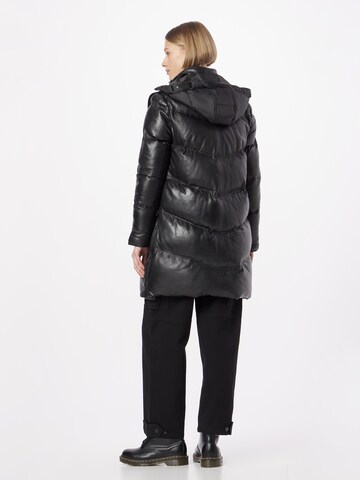 Gipsy Winter coat 'Vallie' in Black