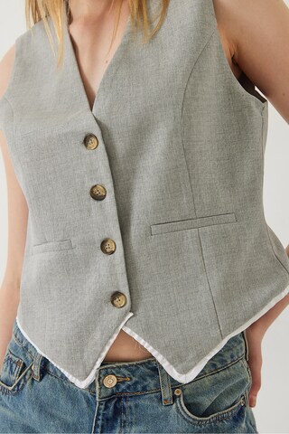 Bianco Lucci Suit Vest in Grey