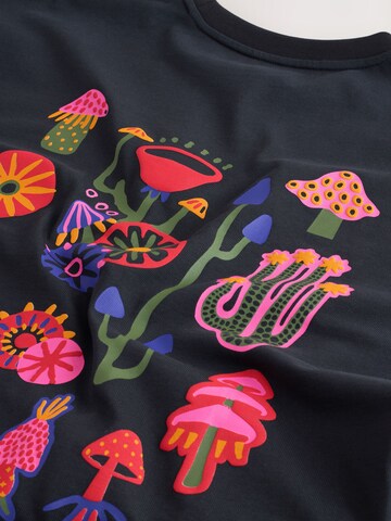 T-Shirt Next en bleu