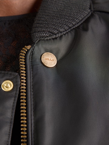 HUGO Přechodná bunda 'Ferida-2' – černá