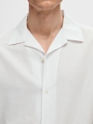 SELECTED HOMME Comfort fit Button Up Shirt in White