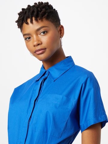 In The Style Shirt Dress 'Naomi' in Blue