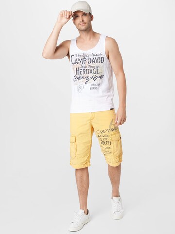 CAMP DAVID - Camiseta en blanco