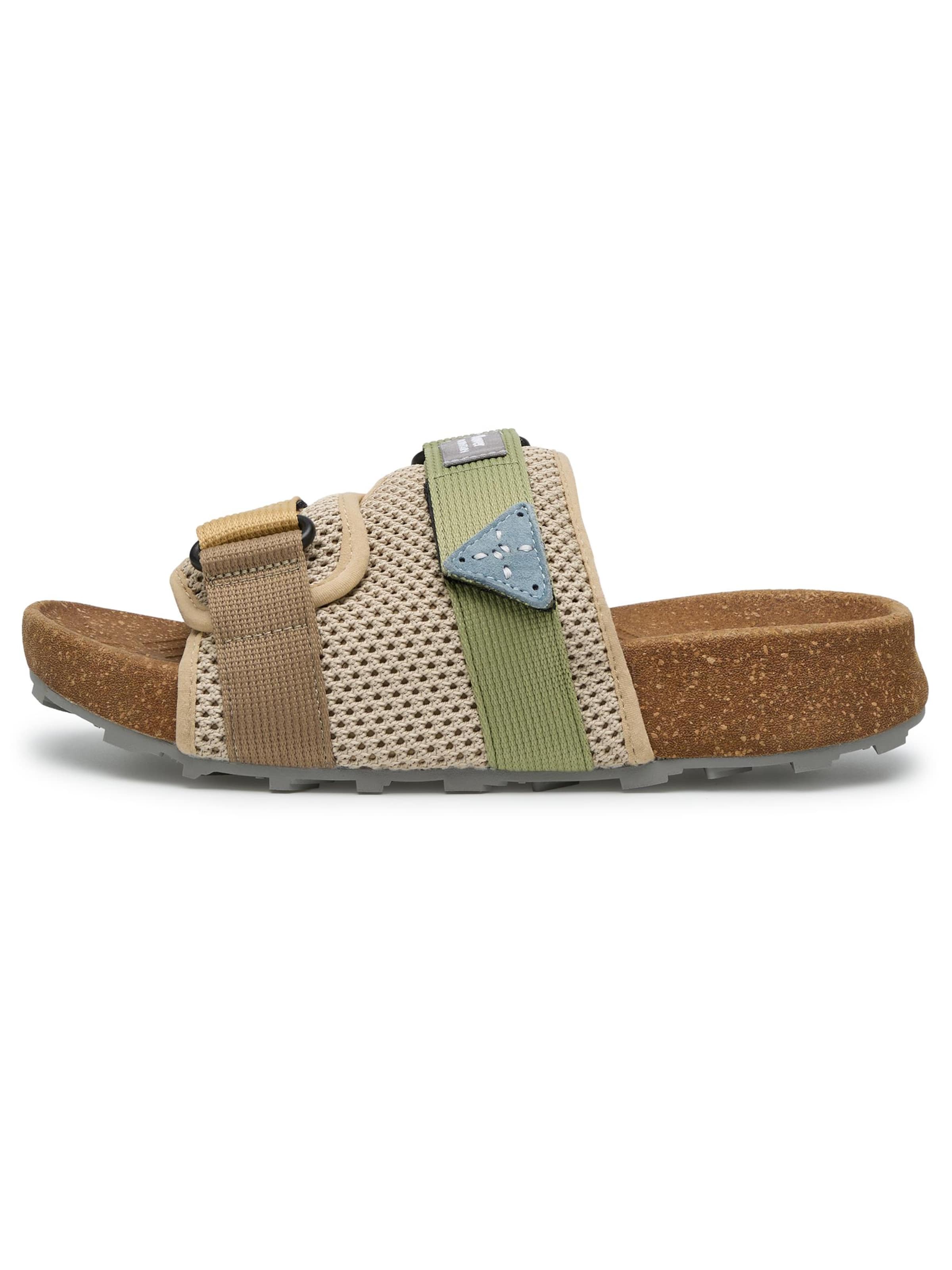 Flower Mountain Slipper 'NIWA SLIPPER UNI' in Beige: front