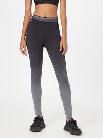 Reebok Skinny Workout Pants in Black: front