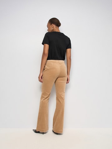 Salsa Jeans Flared Chino in Bruin