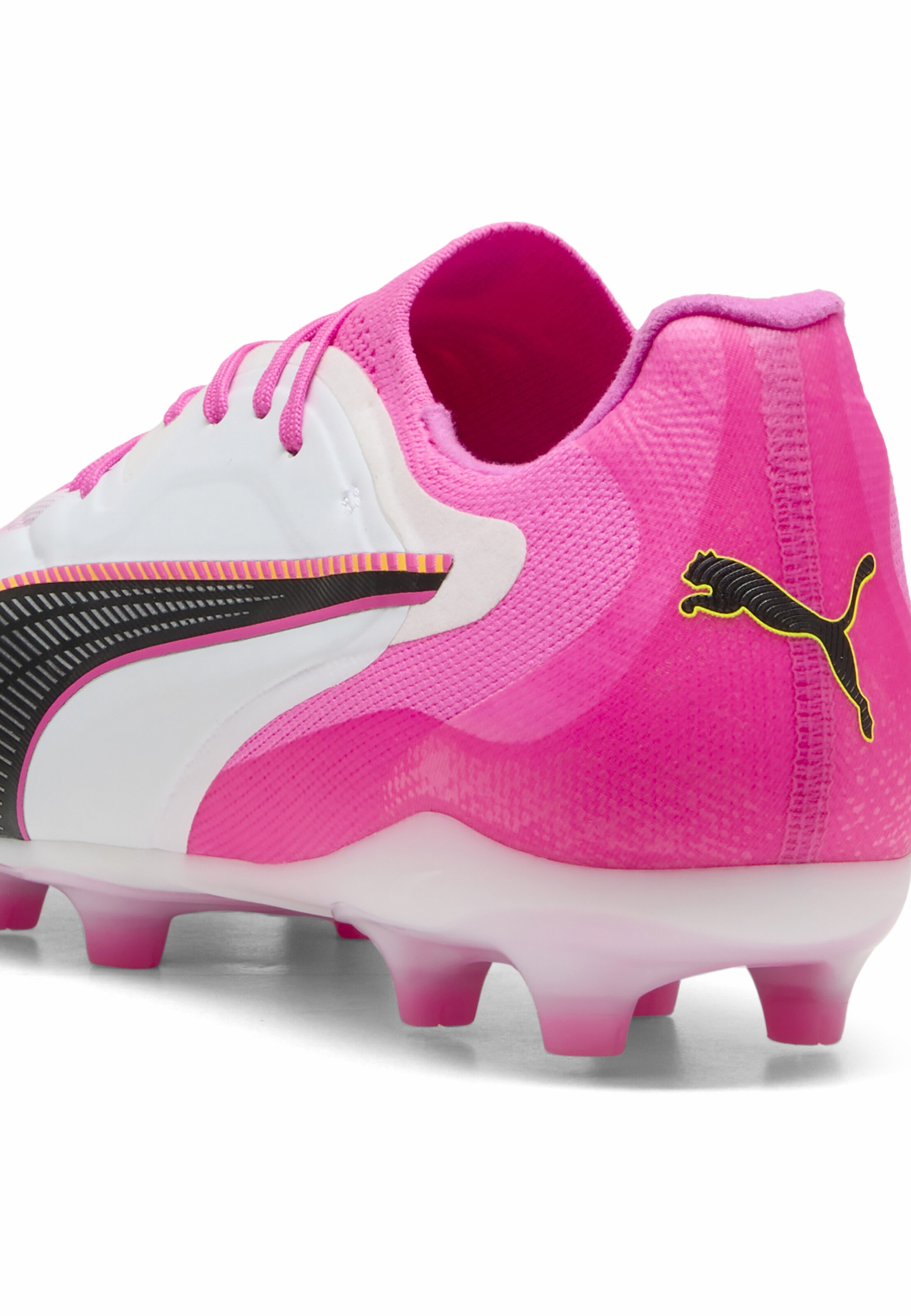 rozā PUMA Futbola apavi 'KING 20 PRO FG/AG'