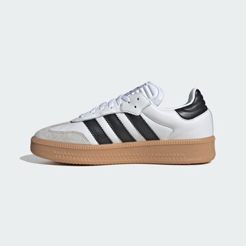 ADIDAS ORIGINALS Låg sneaker 'Samba XLG' i vit