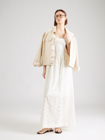 VERO MODA Платье в Белый