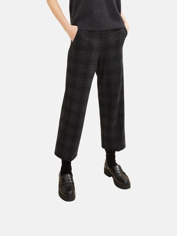 TOM TAILOR Loose fit Pants in Grey: front