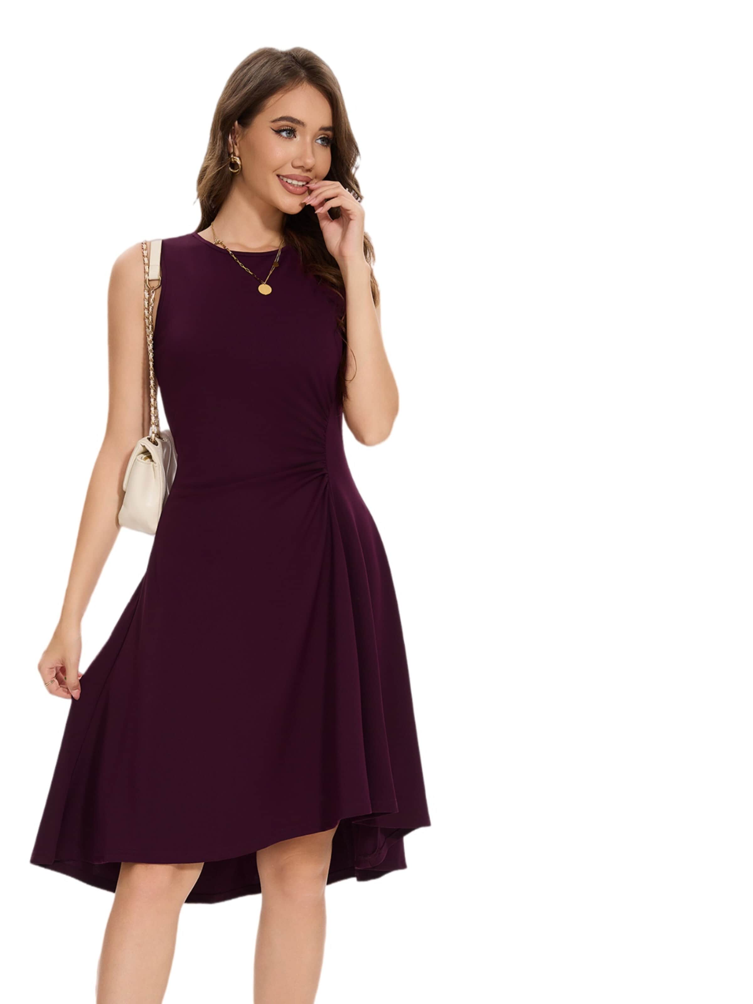 Zapaka Cocktail Dress in Red: front