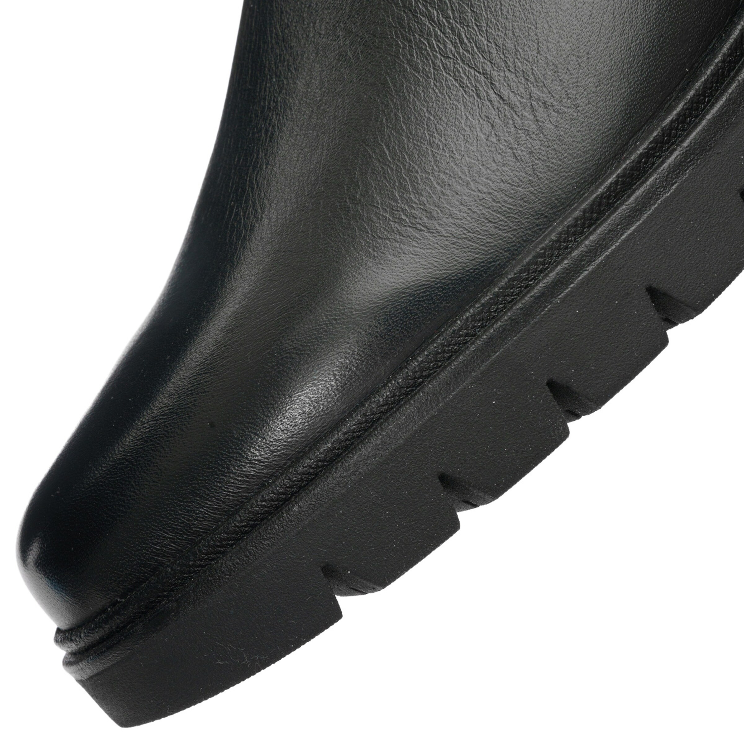ARA Chelsea Boots in Black