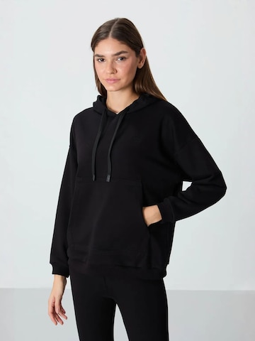Tommy Life Sweatshirt in Zwart