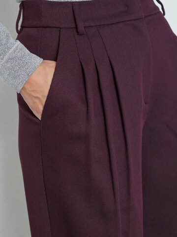 Wide Leg Pantalon à pince 'Almira' co'couture en violet